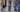 Mann in mittelblauer Bootcut Jeans mit grobem Strickpullover und braunen Chelsea Boots – Bein bis zum Knie schmal, darunter leicht ausgestellt über dem Stiefelschaft
