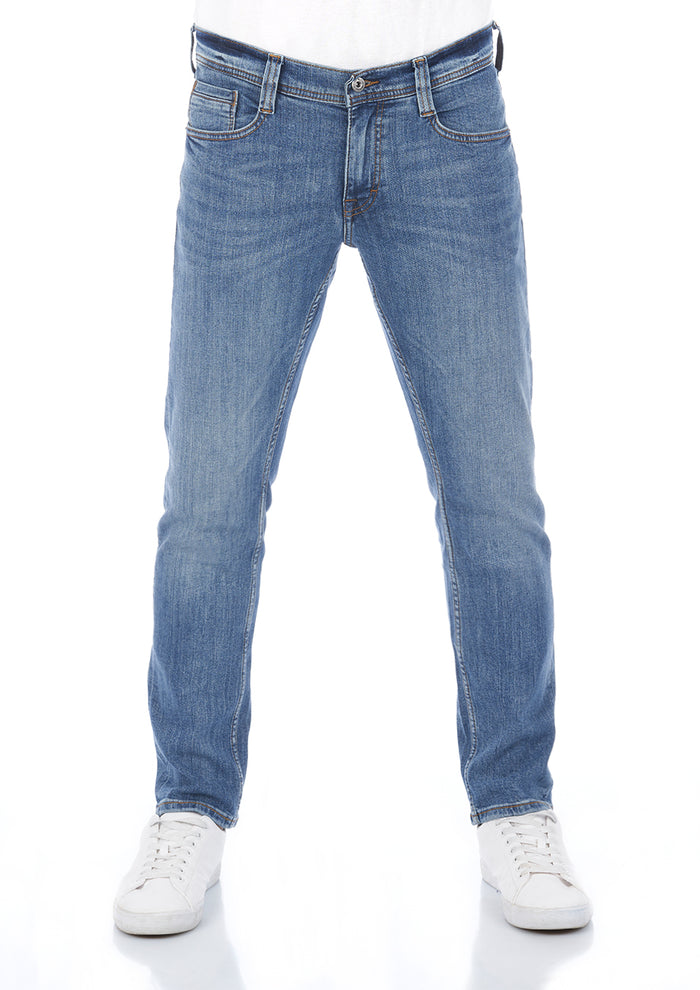 Mustang Herren Jeans Oregon Tapered Fit