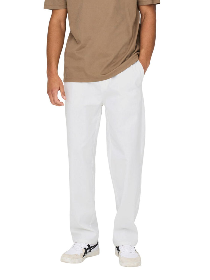 22028267 Bright White / S