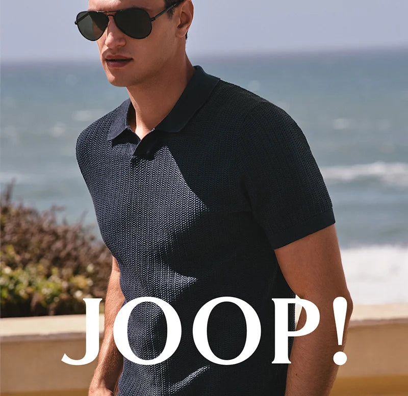 Mann in einem JOOP! Shirt für Herren