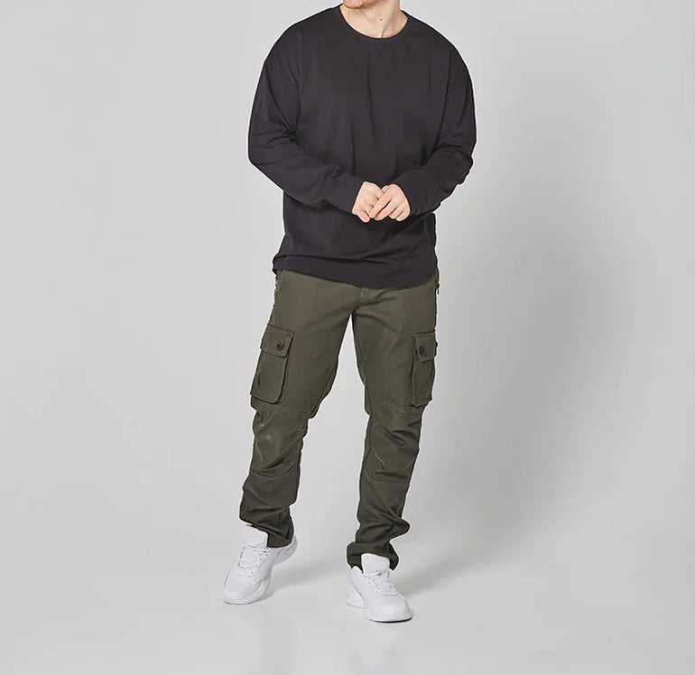 Mann-in-Cargohose