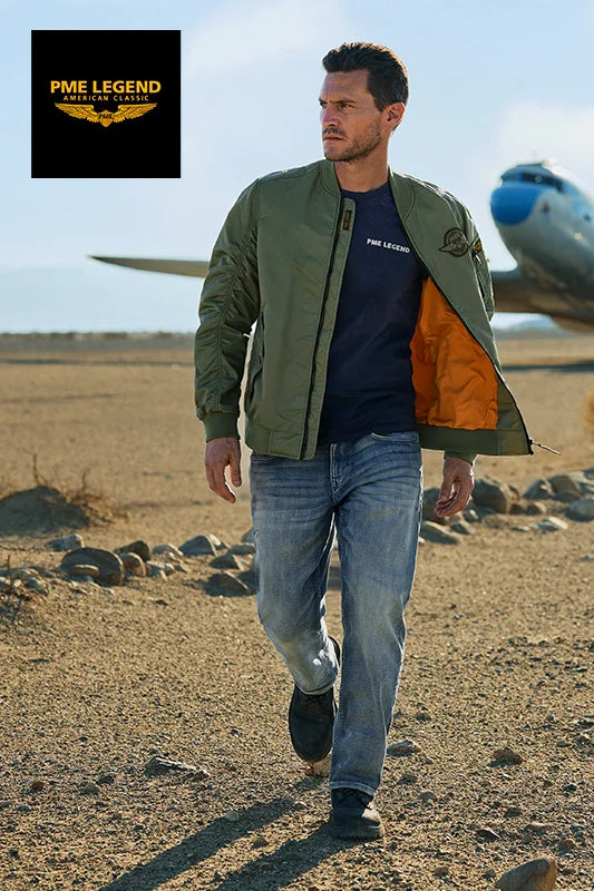 Mann in einer PME Legend Jeans für Herren